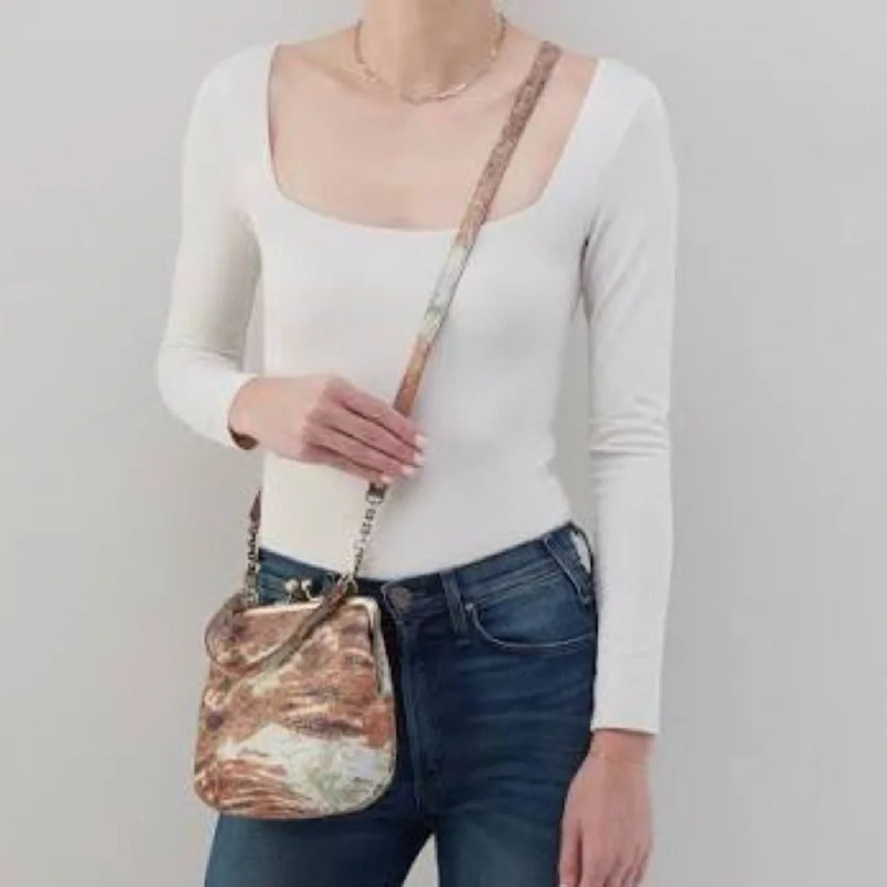NWT  HOBO Alba Crossbody Printed Leather Coastal Canyon